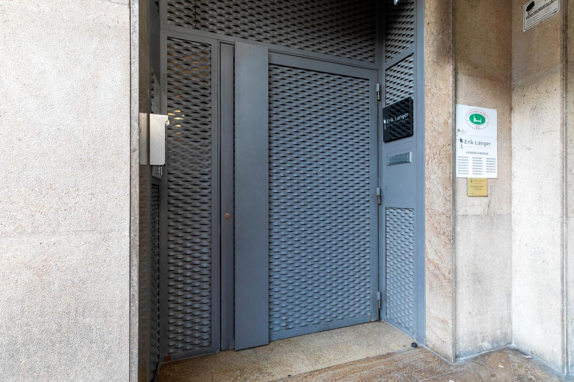 Erik Langer Pedrocchi Suites Padua Exterior foto