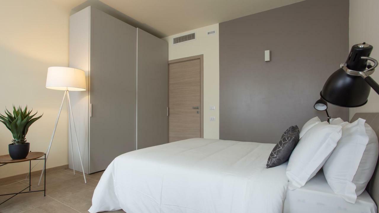 Erik Langer Pedrocchi Suites Padua Exterior foto